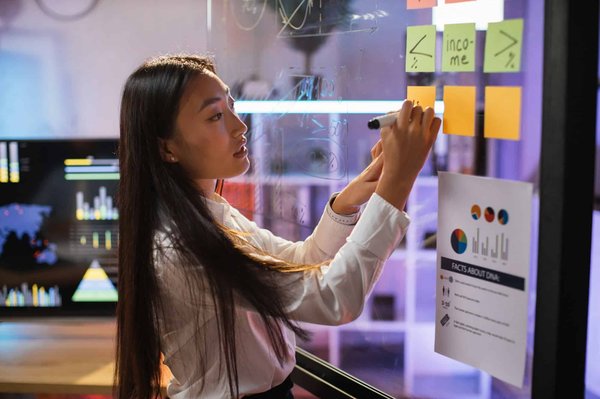 Quelles étapes clés pour réussir le processus d'onboarding d'un cadre supérieur dans une multinationale?